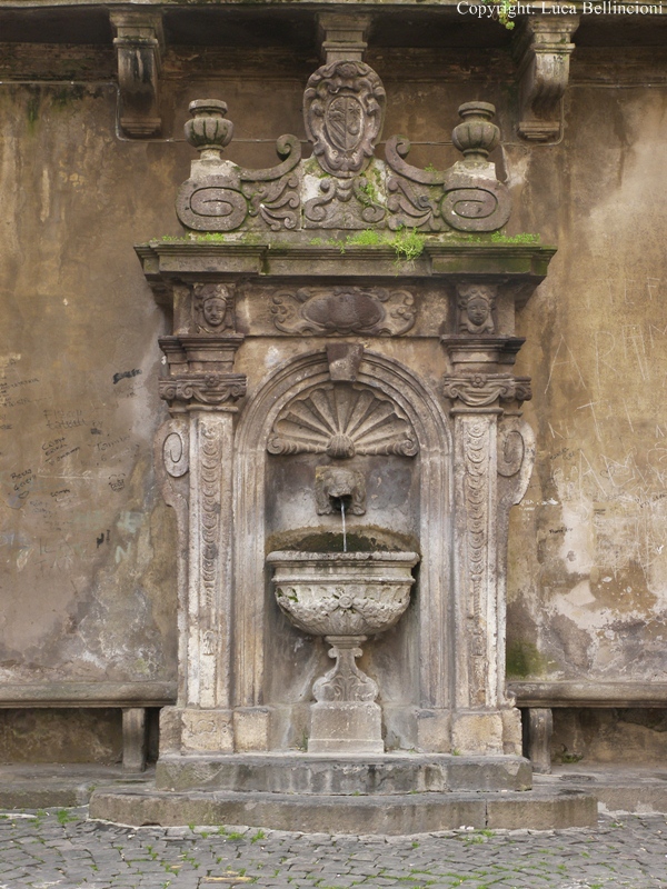 tuscania-fontana-monumentale-1-rcrlb